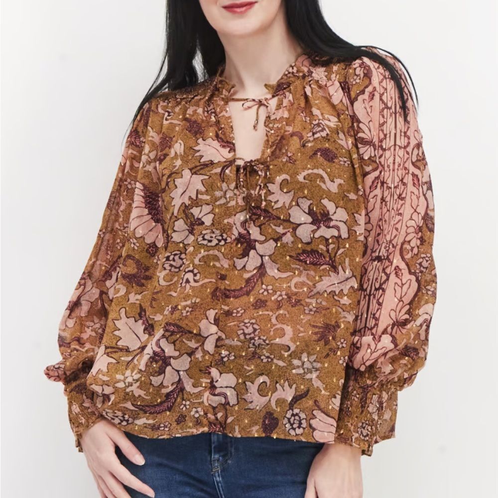 o.p.t One Pretty Time Smocked Peasant Blouse Size M Floral Metallic Long Sleeve